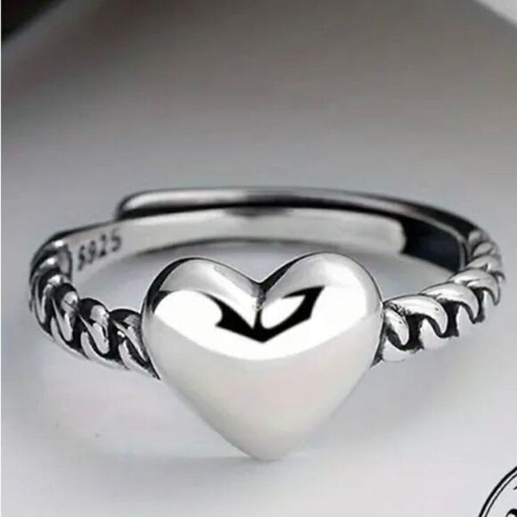 Sterling Silver Heart Ring Womens Cute Design Adjustable Swirl Band New - Picture 1 of 9